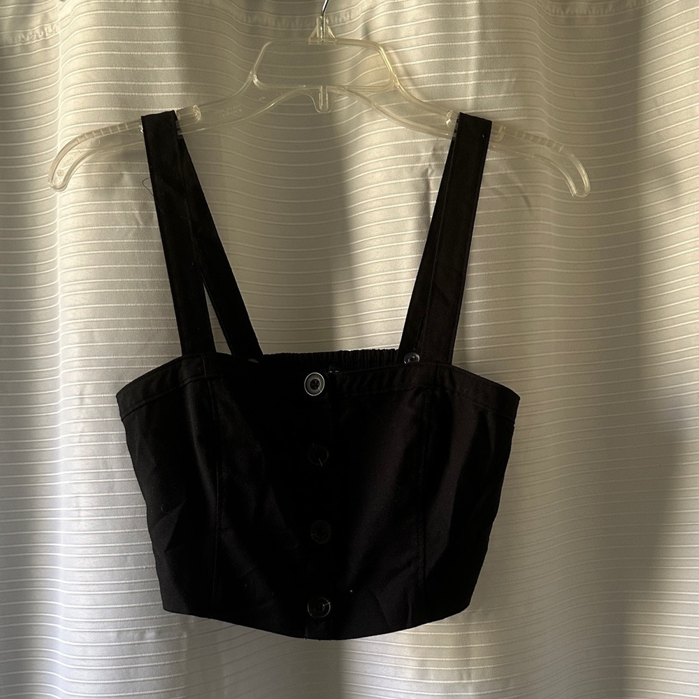 Abercrombie & Fitch Black Buttoned Crop Top